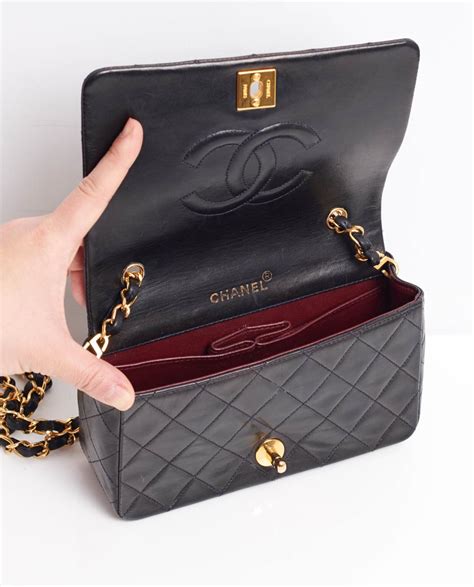 chanel classic flap bag inside|vintage Chanel flap bag small.